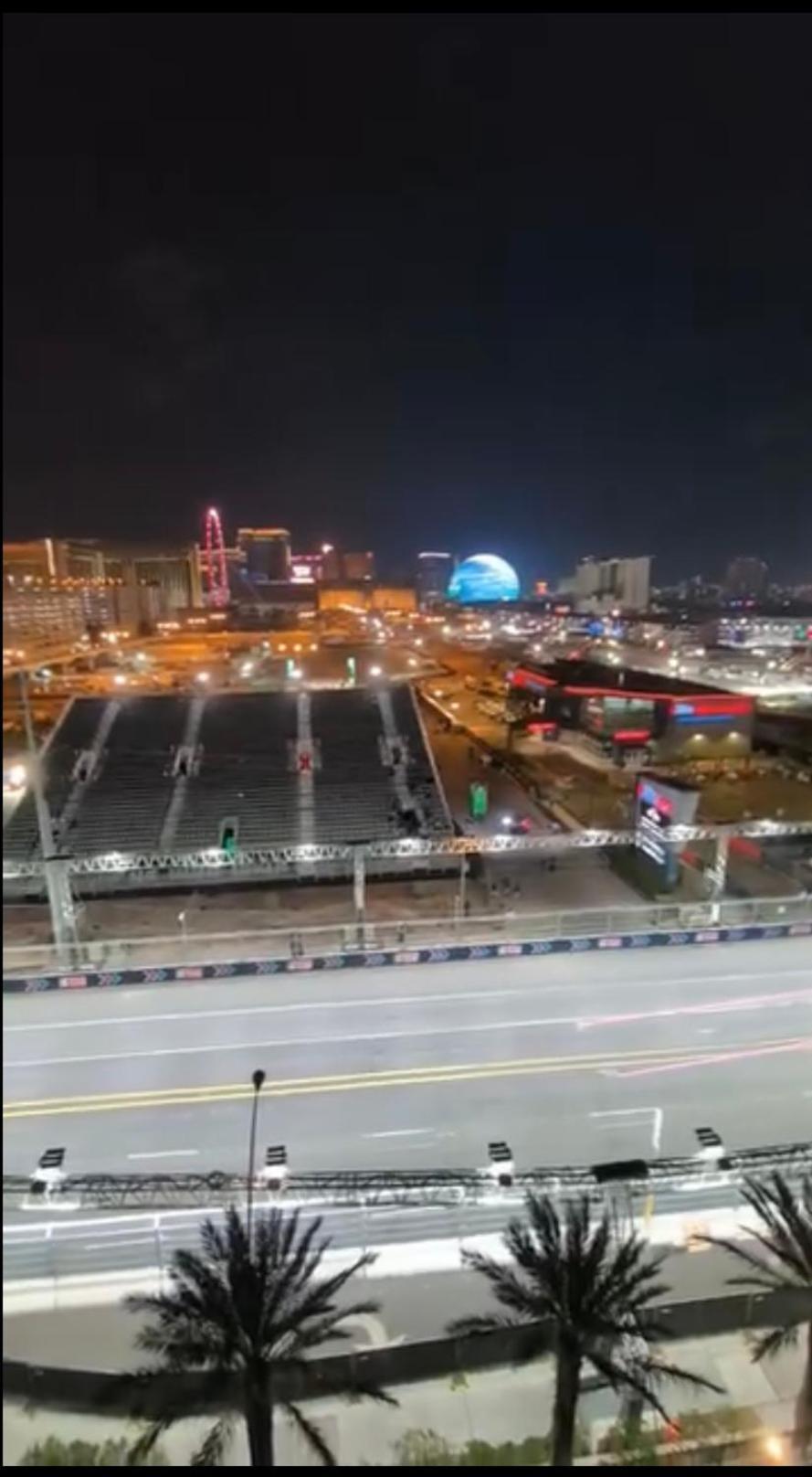 Signature Mgm Suite With Strip And Sphere View Las Vegas Eksteriør bilde